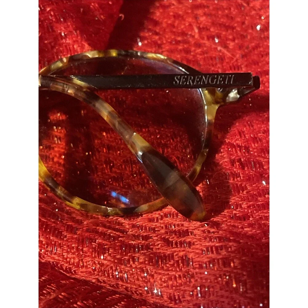 vintage serengeti sunglasses Tortoise Shell Brown Amber Lens Etched S
